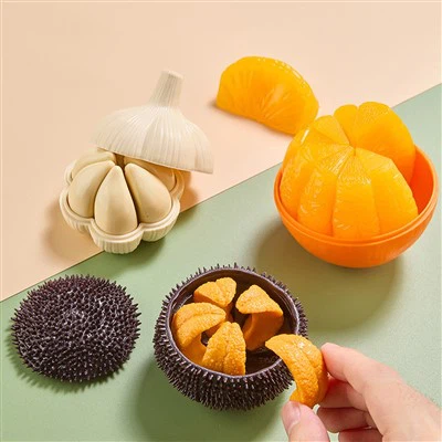 Три - размерная оранжевая головоломка